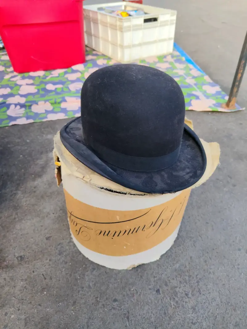 Sombrero bombín clásico negro