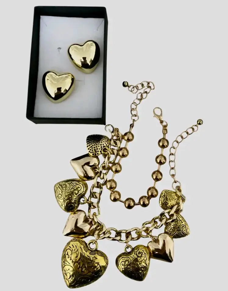 Set de pulseras doradas con corazones+aros - 6