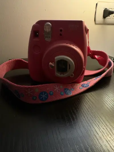Cámara Instantánea Fujifilm Instax Mini 9 Rosa - miniatura 1