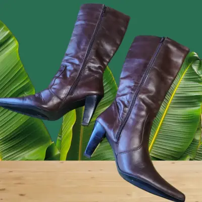 Botas de cuero marrón con tacón alto - miniatura 4