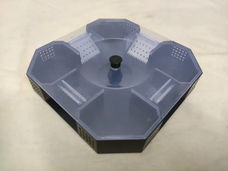 Trampa para insectos con diseño hexagonal - 1