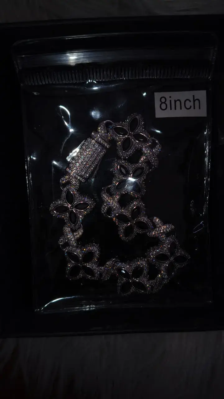 Pulsera de lujo Treboles 4 hojas con Circones 5A+ - 3
