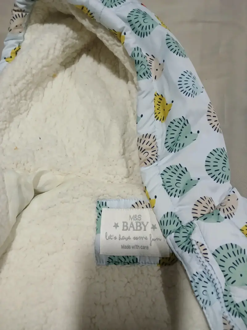 Chaqueta infantil con capucha estampado erizos - 3