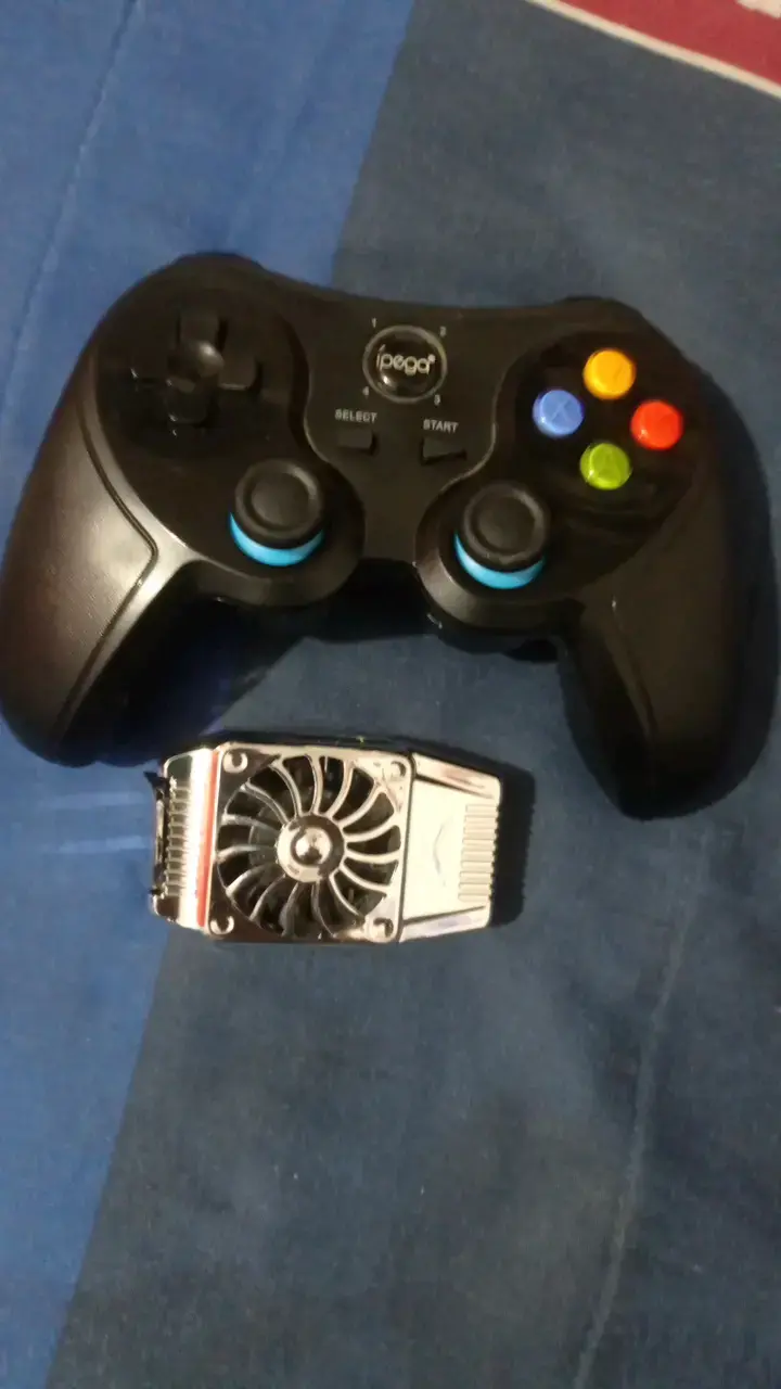 Control inalámbrico iPega para videojuegos