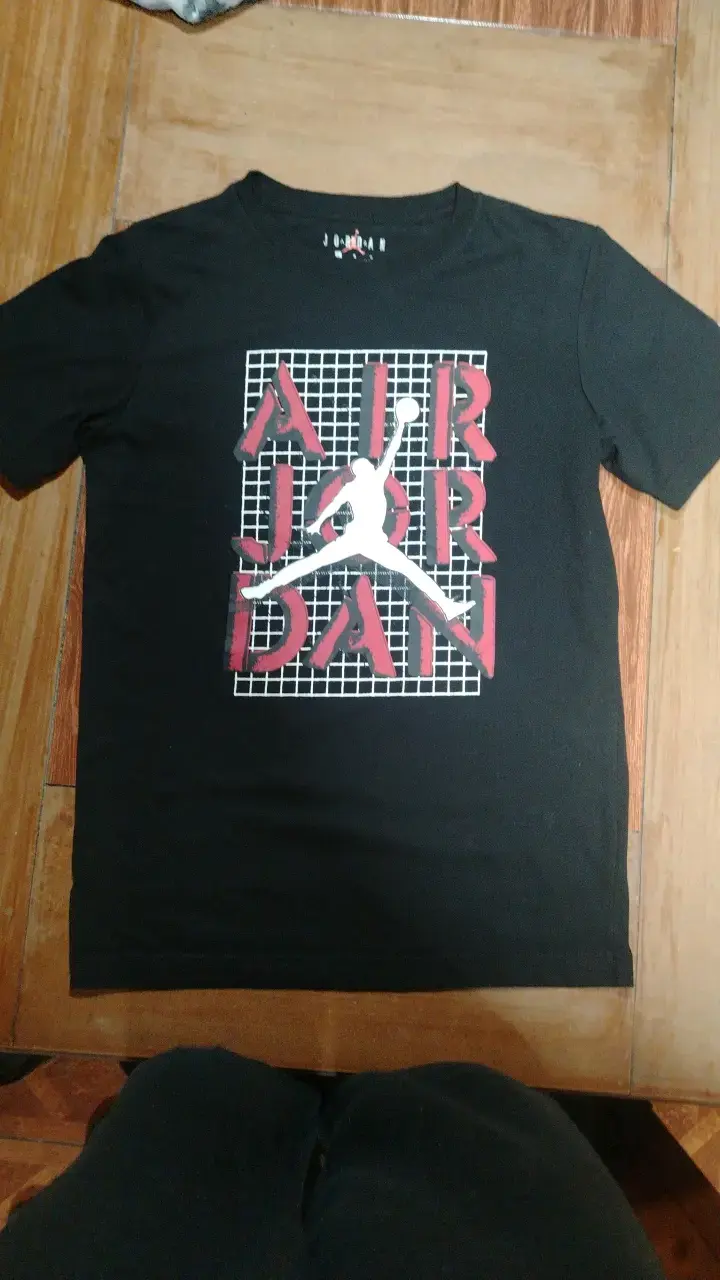 Polera JORDAN NUEVA Talla L - 1