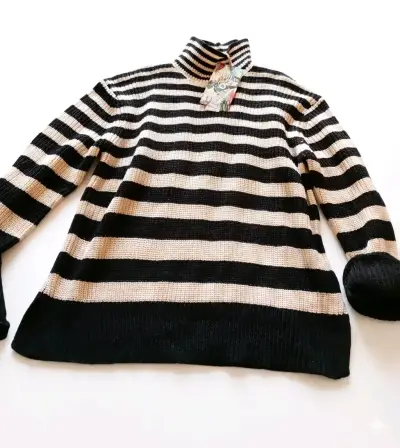 Suéter de rayas blanco y negro para mujer - miniatura 2
