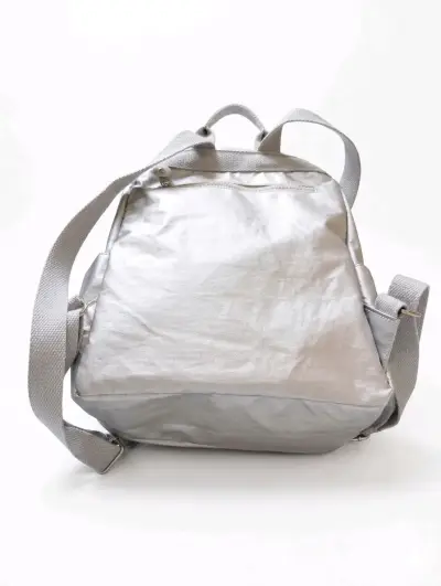 Mochila plateada con múltiples bolsillos - miniatura 3