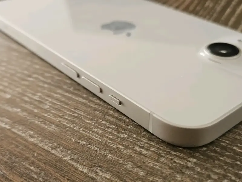iPhone blanco en buen estado - 3