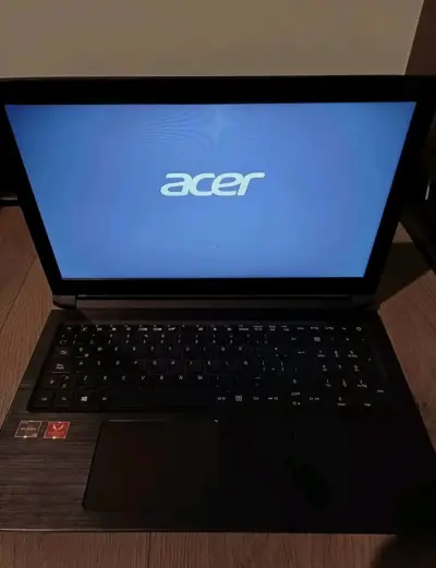 Laptop Acer  aspire 3 buen estado - miniatura 2