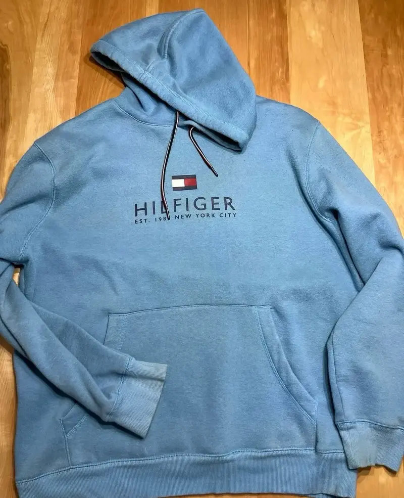 Polerón Tommy Hilfiger azul con capucha - 2