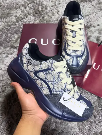 Zapatillas Gucci Rhyton - miniatura 2