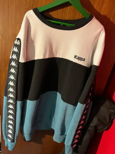 Polerón Kappa tricolor con logo en mangas - miniatura 2