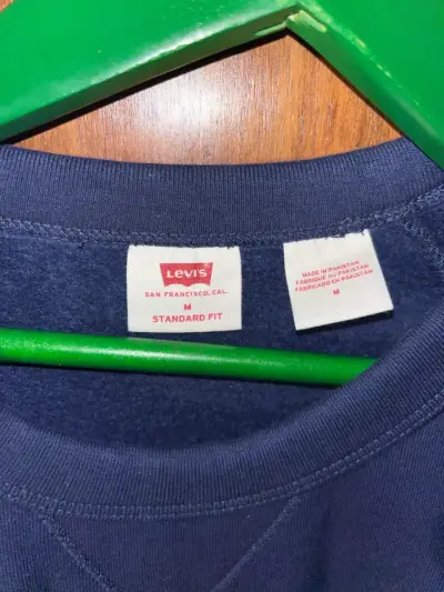 Polerón azul Levi's estándar para hombre - miniatura 2