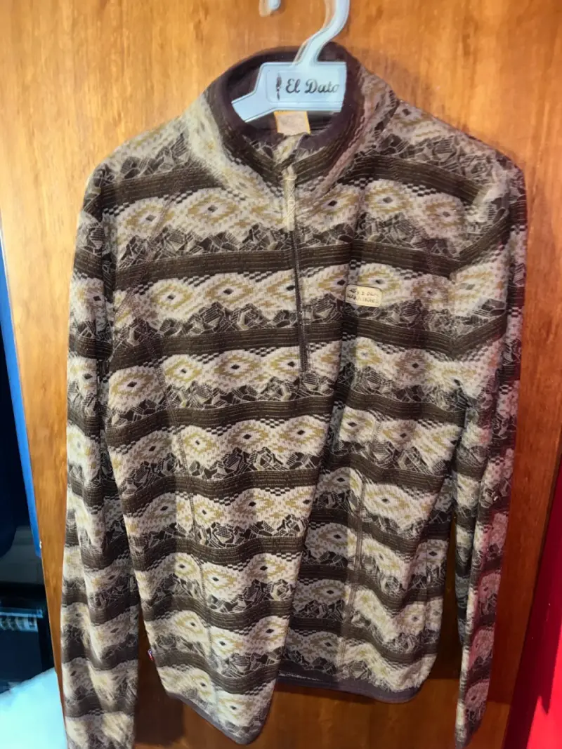 Chompa Haka Honu con diseño étnico tonos marrone - 2