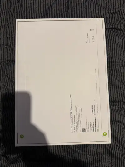 Macbook air chip M5 1TB Sellada - miniatura 1