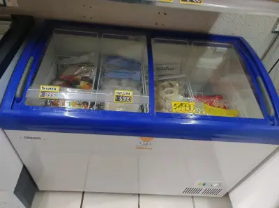 Congelador horizontal con tapa de vidrio Bozzo 250 - miniatura 2
