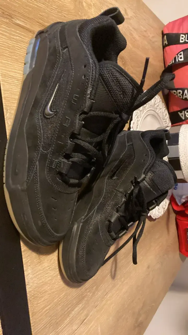 Zapatillas deportivas negras para skate - 1
