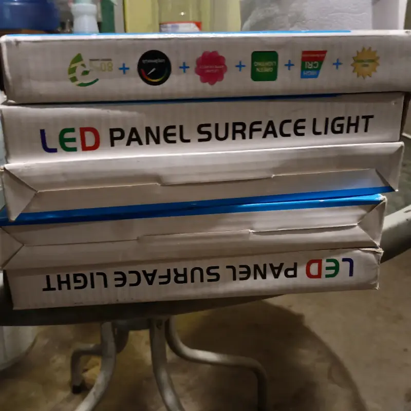 Luz LED de superficie super brillante - 4