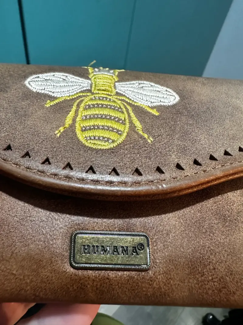 Billetera de cuero con bordado de abeja Humana - 1