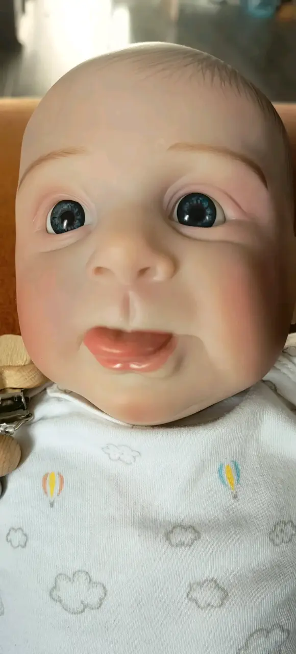Muñeco bebé realista de silicona - 1