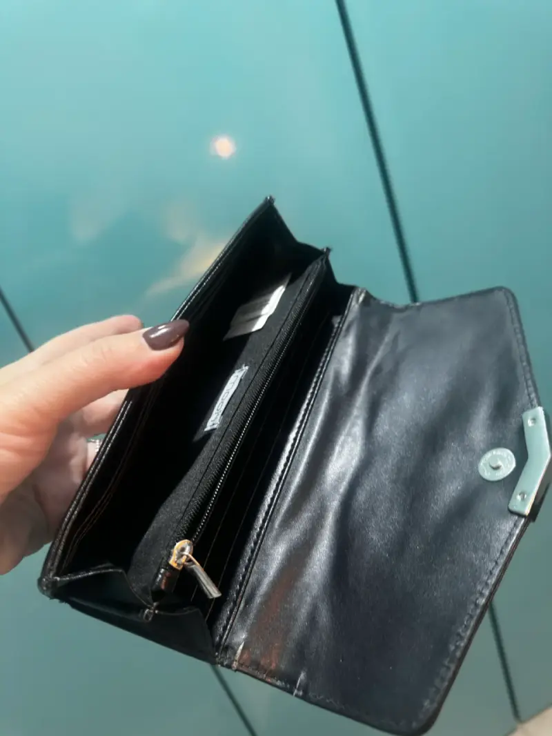 Billetera de mano negra elegante para mujer - 3