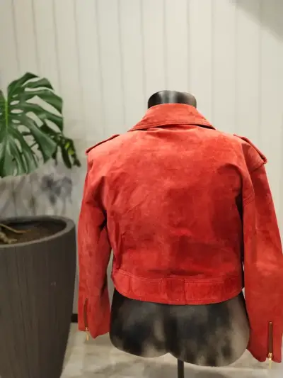 Chaqueta de gamuza roja para mujer - miniatura 3