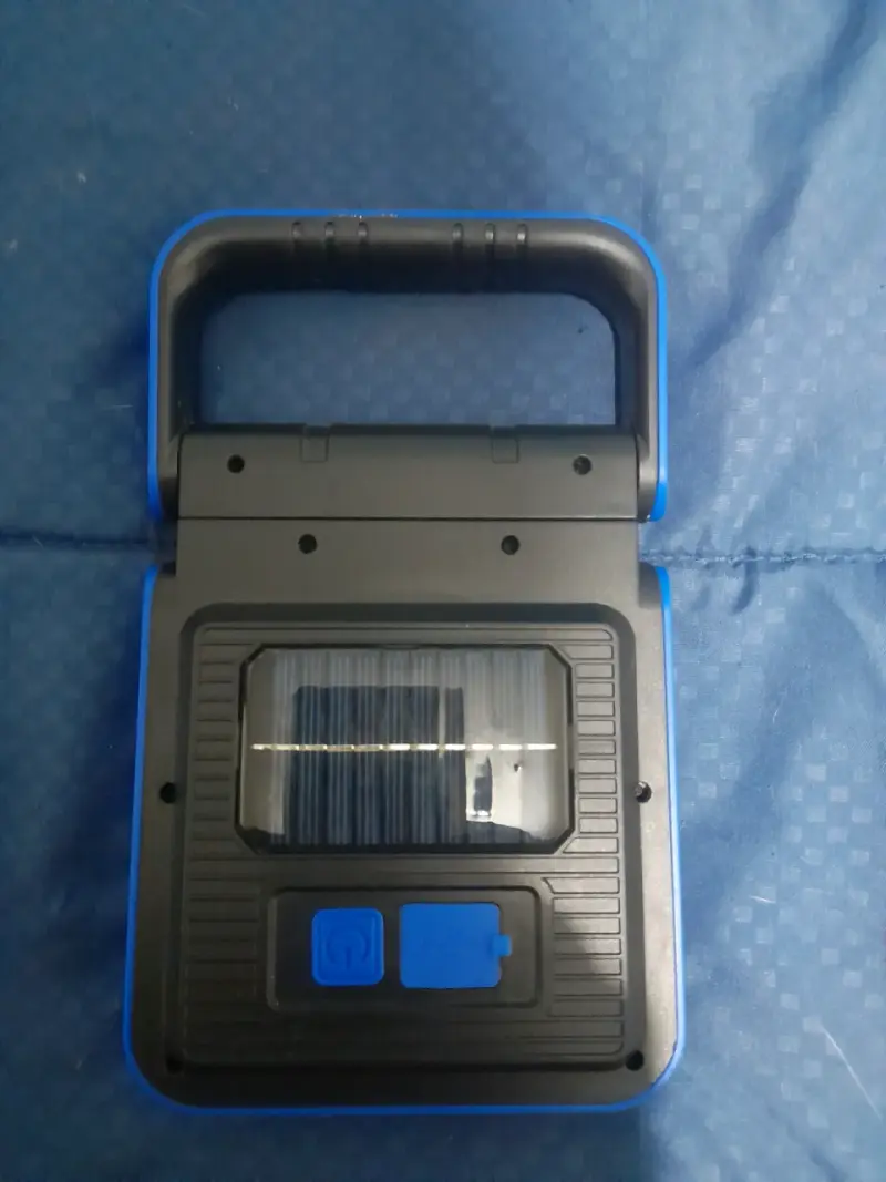 Linterna solar portátil recargable LED - 1