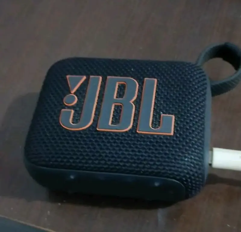 Parlante portátil Bluetooth resistente al agua - 3