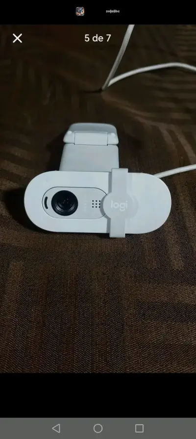 Cámara Web Logitech Brio 100 Full HD USB Blanca - miniatura 4