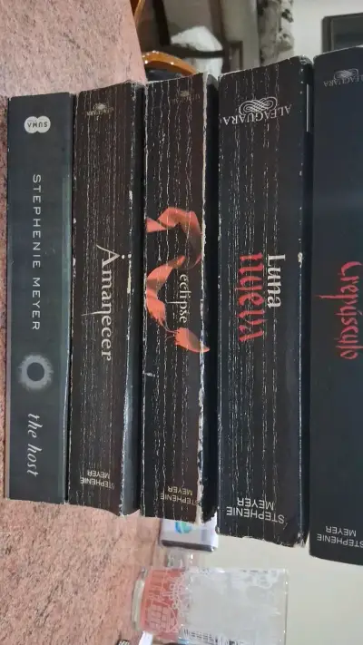 Saga Libros Crepúsculo de Stephenie Meyer - miniatura 6