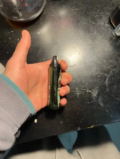 Vaporizador compacto con diseño camuflaje - miniatura 6