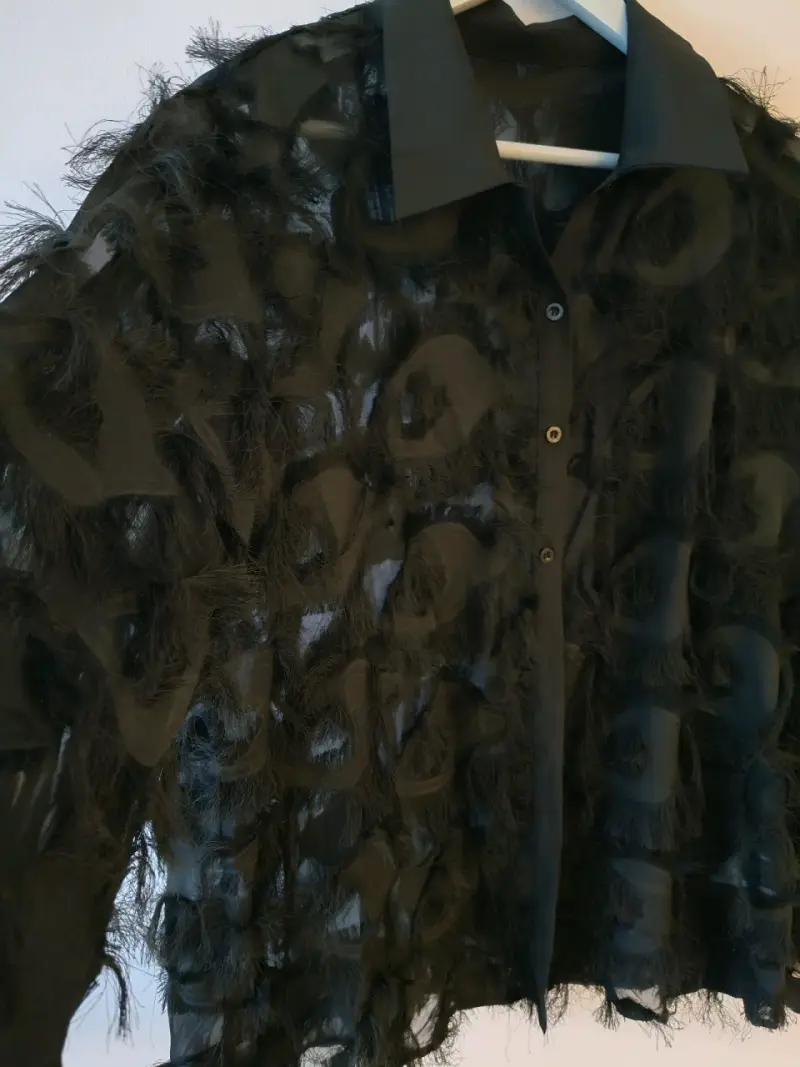 Blusa negra - 4