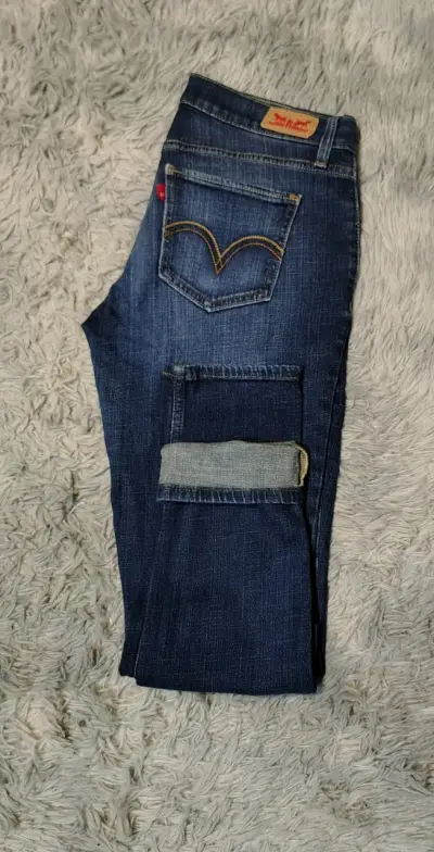 Jeans azul oscuro para mujer - miniatura 2