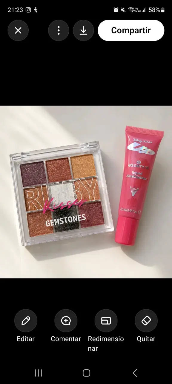 Paleta Ruby Kisses + Blush essence Disney