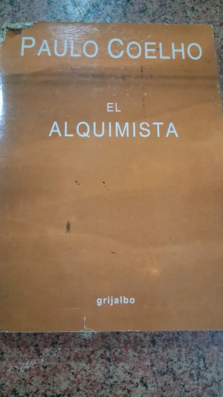 Libro 'El Alquimista' de Paulo Coelho - 1