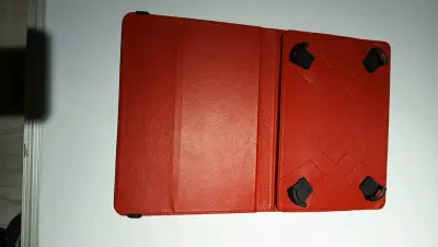 Tablet Lenovo con carcasa y teclado hello Kitty - miniatura 3
