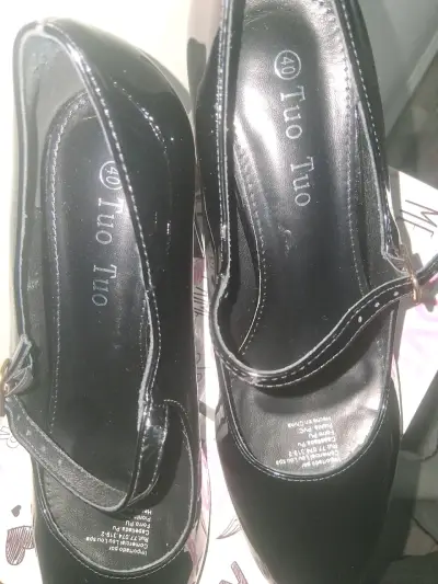 Zapatos de charol - miniatura 5