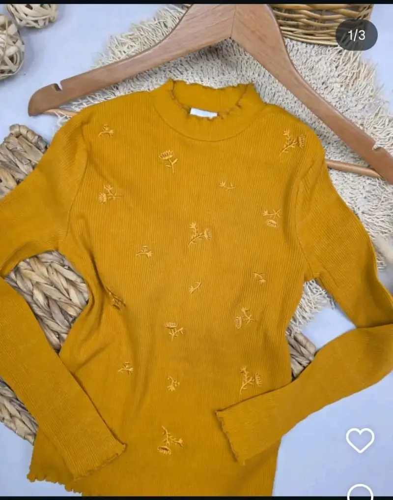 Polera mostaza bordado para niña - 1