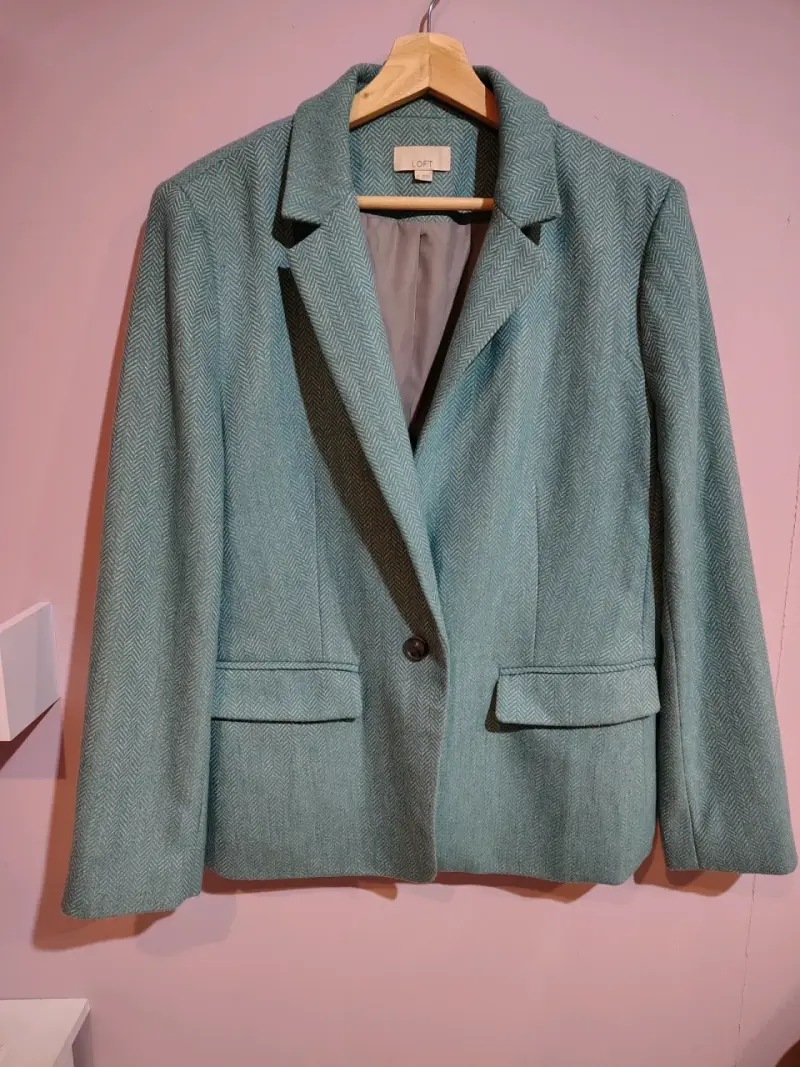 Blazer verde de mujer Loft. - 3