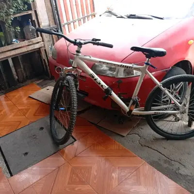 Bicicleta MTB BPC Dagger en buen estado - miniatura 1