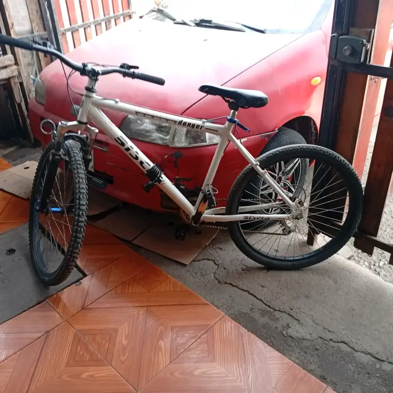 Bicicleta MTB BPC Dagger en buen estado - 2