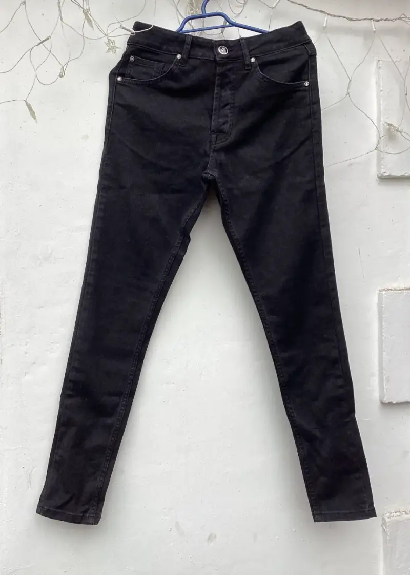 Jeans Gym King Skinny Fit Negro Tiro Medio Botones - 1