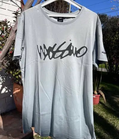Polera gris Massimo Dutti con diseño gráfico - miniatura 1
