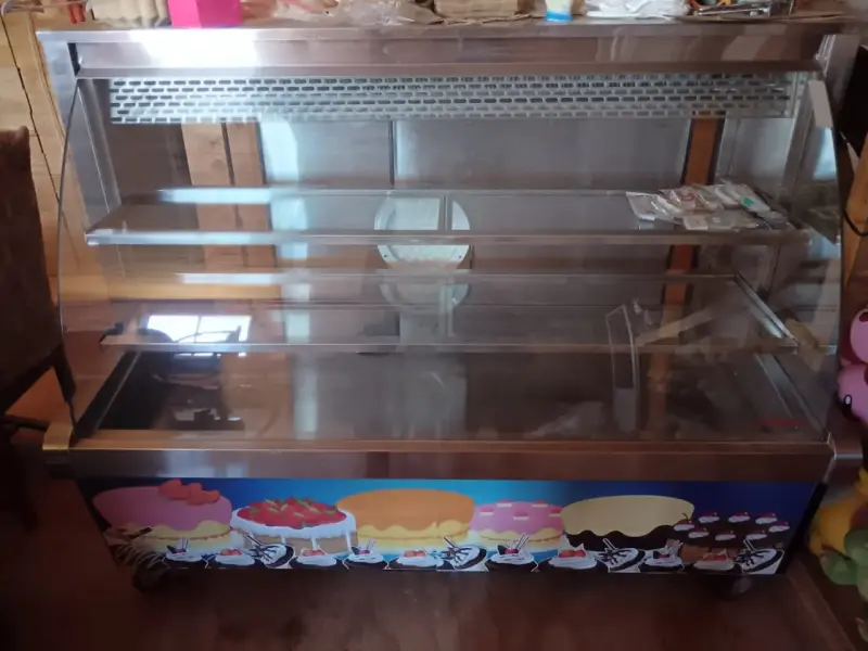 Vitrina exhibidora de acero inoxidable para pastelería