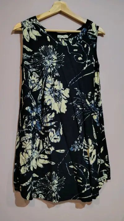 Vestido sin mangas floral Banana Republic - miniatura 1