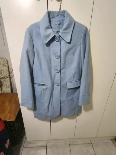 Abrigo de mujer azul claro elegante - miniatura 2
