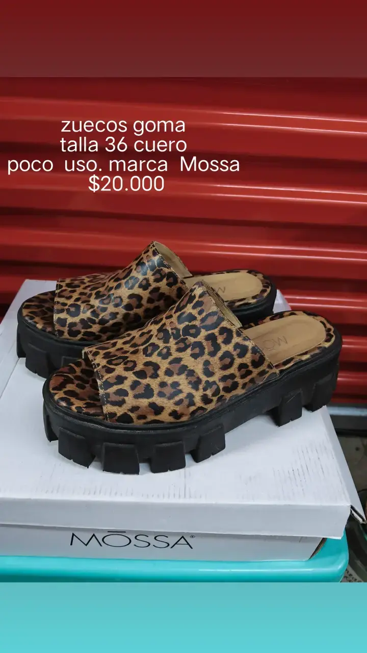 Zuecos de goma Mossa con diseño animal print