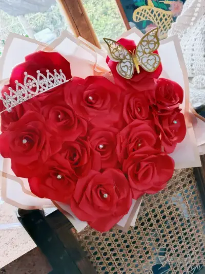 Ramo de rosas eternas 100% personalizados - miniatura 3