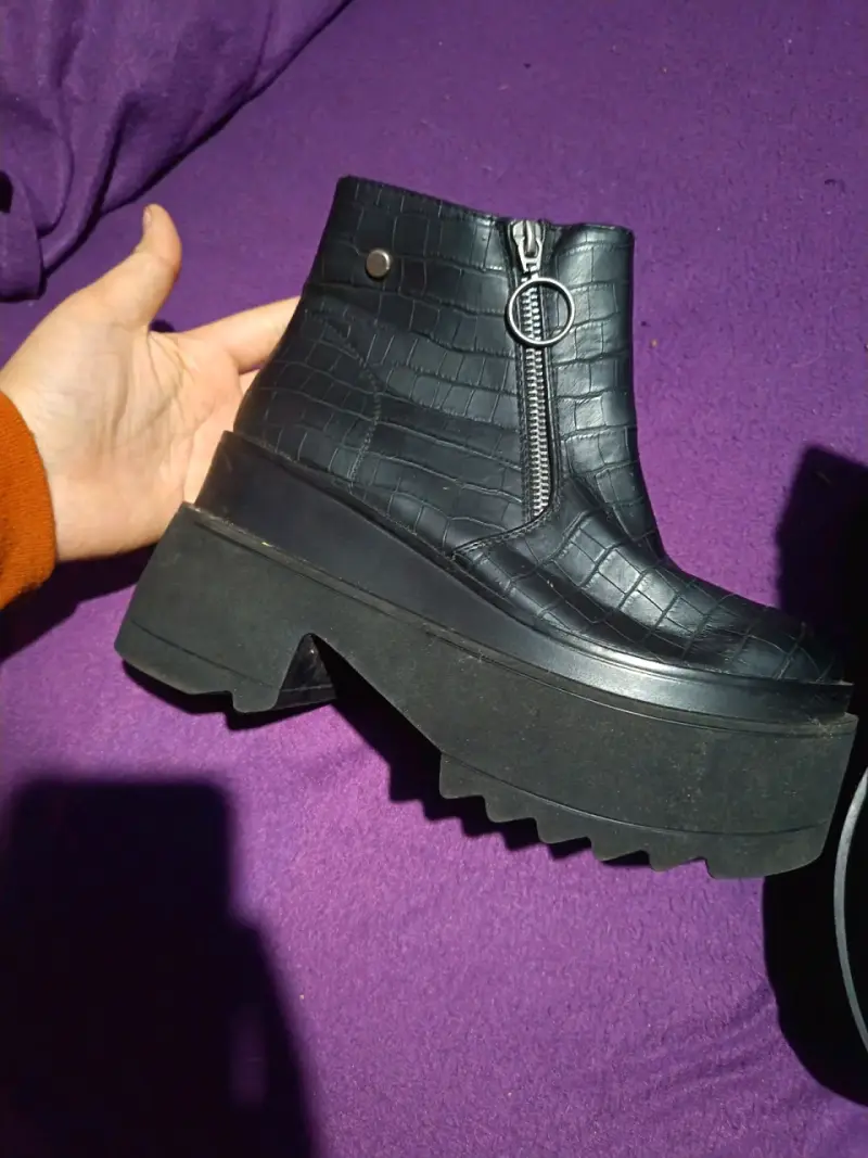 Botines negros de plataforma con cierre lateral - 3