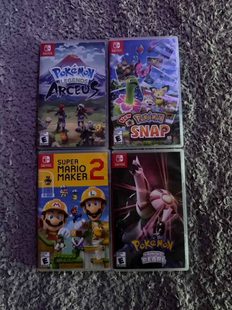 Nintendo Switch Lite turquesa con juegos y accesorios - 2